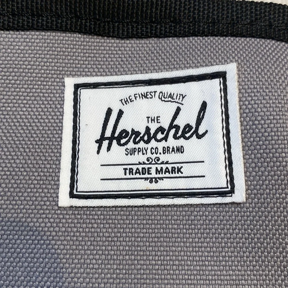 Herschel Supply gray zippered rugged pencil case bright yellow zipper NWOT